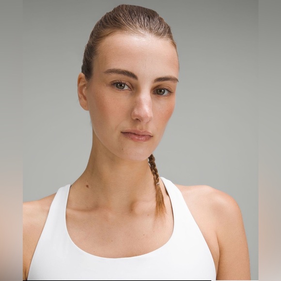 lululemon Energy Longline Bra Medium Support, B-D Cups size 2 - Picture 3 of 8